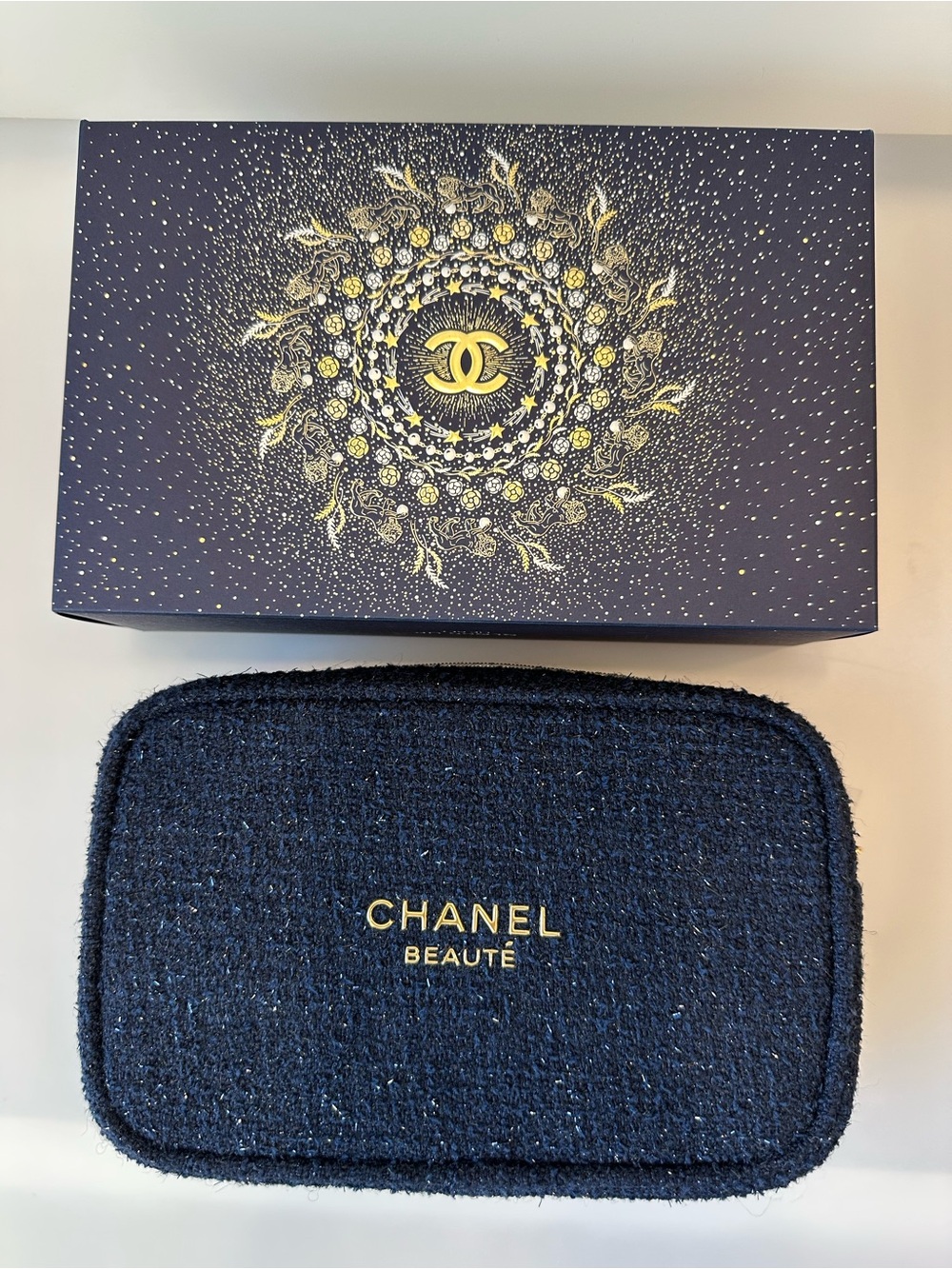 NWT AUTHENTIC CHANEL Holiday Beauty Bag 2025 Limited Edition In Box